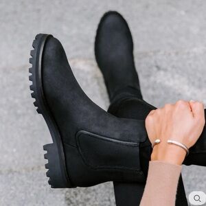Thursday Boot Company Chelsea Boot Size 6 Black NWOT